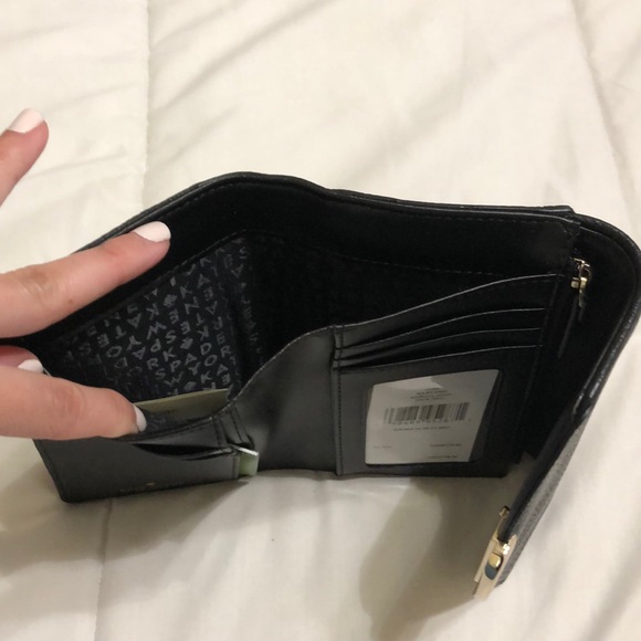 Kate Spade Mulberry Street Callie Clutch Wallet
